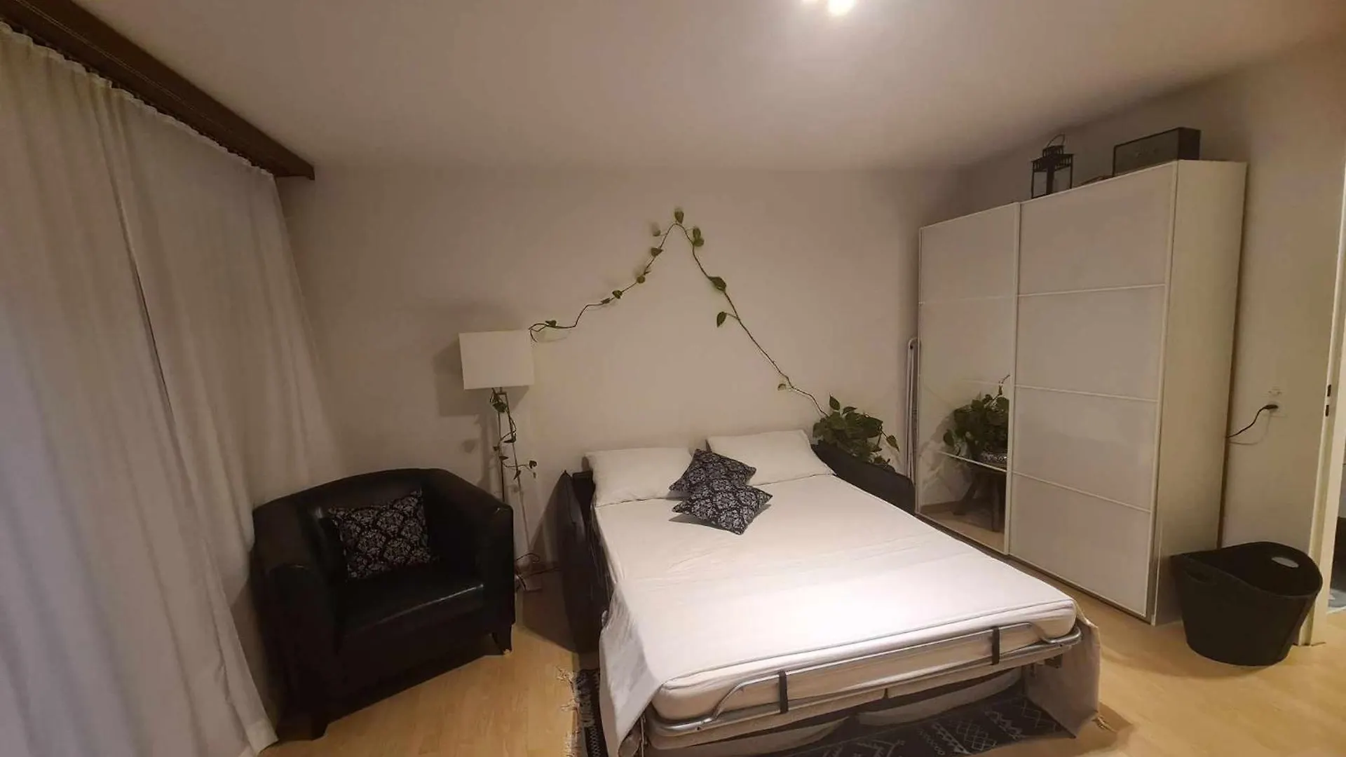 Cozy Apartment In Zuerich City Suíça